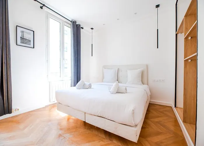 Hotel Elysees